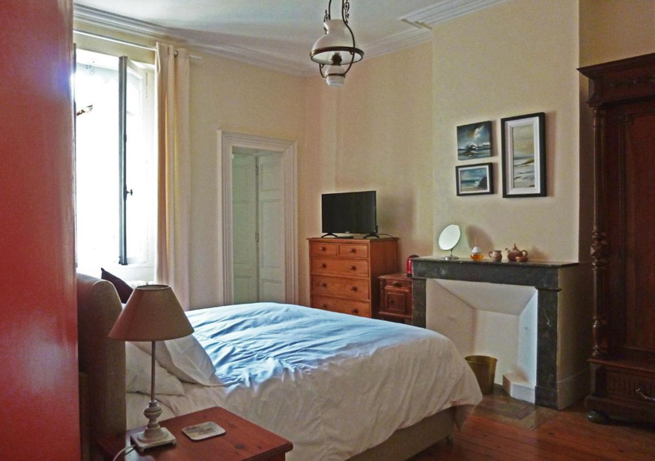 Bed and Breakfast Le Cerisier Sainte-Foy-la-Grande Exterior foto